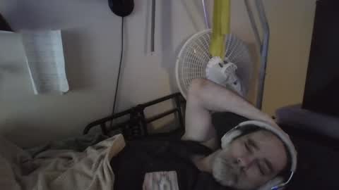 Snapshot of truckinjoe chatting on 05/11/26, 12:38 Joe online show from 05/11/26, 12:38