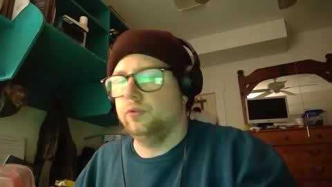 Snapshot of true_manofworth chatting on 12/11/24, 05:10 HandicappedLaugher online show from 12/11/24, 05:10