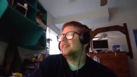 Snapshot of true_manofworth chatting on 12/16/24, 07:00 HandicappedLaugher online show from 12/16/24, 07:00