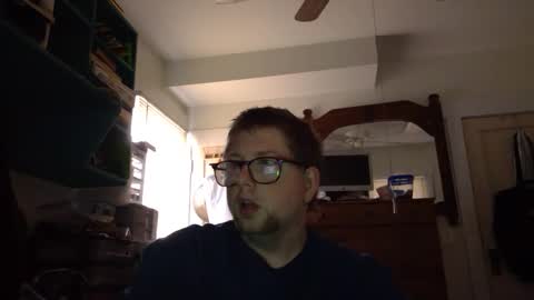 Snapshot of true_manofworth chatting on 01/01/25, 03:24 HandicappedLaugher online show from 01/01/25, 03:24