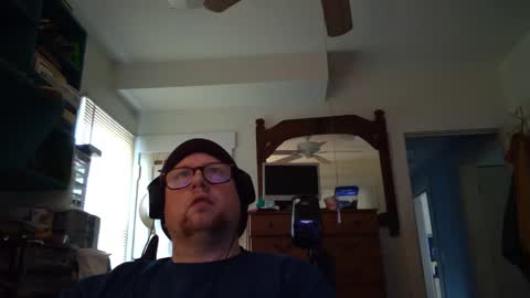 Snapshot of true_manofworth chatting on 01/03/25, 04:48 HandicappedLaugher online show from 01/03/25, 04:48