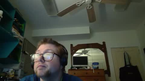 Snapshot of true_manofworth chatting on 01/04/25, 05:58 HandicappedLaugher online show from 01/04/25, 05:58