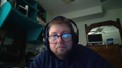 Snapshot of true_manofworth chatting on 01/10/25, 04:22 HandicappedLaugher online show from 01/10/25, 04:22