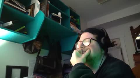 Snapshot of true_manofworth chatting on 01/20/25, 07:04 HandicappedLaugher online show from 01/20/25, 07:04