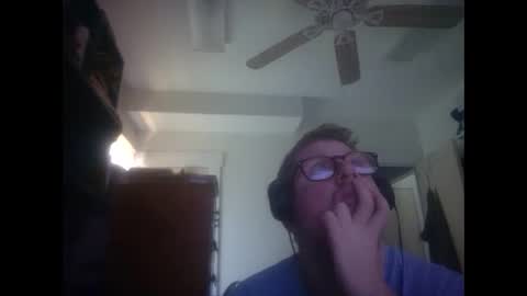 Snapshot of true_manofworth chatting on 09/12/25, 06:52 HandicappedLaugher online show from 09/12/25, 06:52