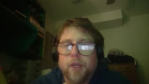 Snapshot of true_manofworth chatting on 01/18/26, 05:11 HandicappedLaugher online show from 01/18/26, 05:11
