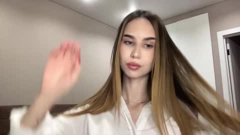 tryme_muse online show from 11/28/25, 04:09