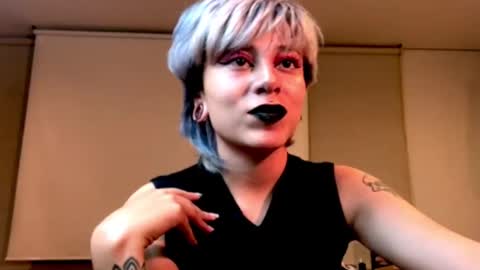 Snapshot of tryp666 chatting on 02/16/25, 02:42 Cait online show from 02/16/25, 02:42