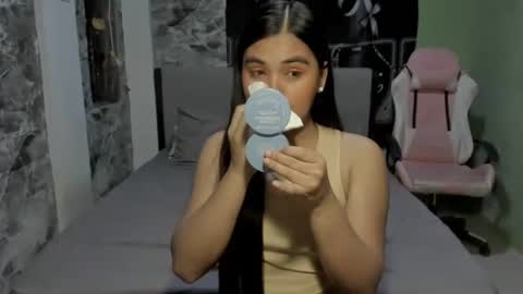 Snapshot of ts_barbie28 chatting on 12/02/24, 01:02 KC online show from 12/02/24, 01:02