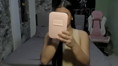 Snapshot of ts_barbie28 chatting on 12/09/24, 10:43 KC online show from 12/09/24, 10:43