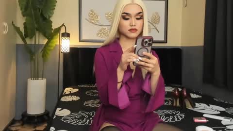 Saskia online show from 01/07/25, 07:10