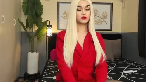 Saskia online show from 03/06/25, 01:27