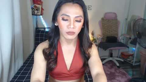 Jade online show from 12/13/24, 09:09