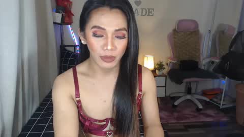 Jade online show from 01/31/25, 11:13