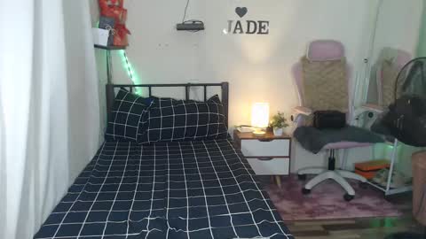 Jade online show from 02/03/25, 11:05