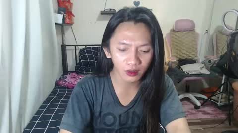 Jade online show from 02/05/25, 08:32