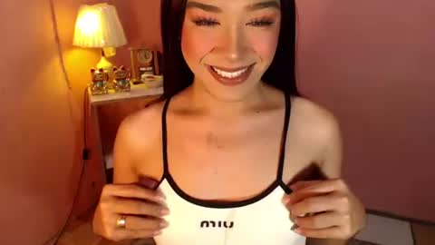 Snapshot of ts_romantika69 chatting on 03/11/25, 08:52 The Girl Named Romantika  online show from 03/11/25, 08:52