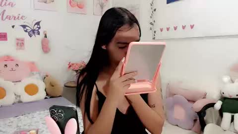 Snapshot of ts_vexana chatting on 02/16/26, 11:28 Dhalia online show from 02/16/26, 11:28