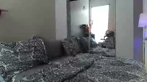 Amber White online show from 09/15/25, 09:59