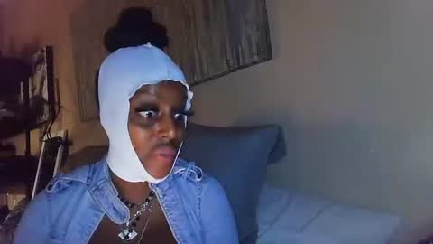 Amber White online show from 01/08/26, 02:58