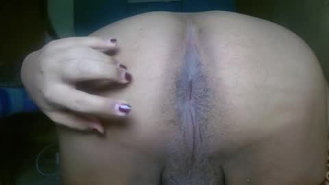 Snapshot of tsbigmama chatting on 11/18/25, 11:48 tsbigmama online show from 11/18/25, 11:48