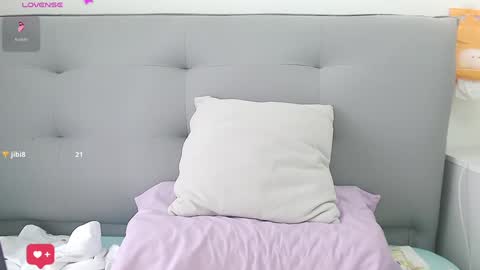 Anne Bebe online show from 01/05/25, 04:36