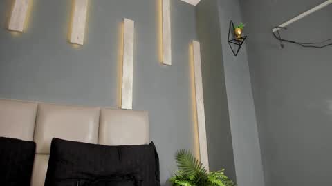  C H L O E online show from 03/05/26, 07:54