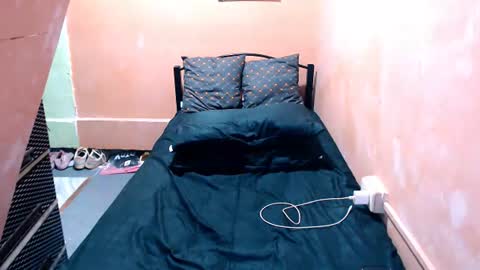 tsjussy online show from 07/30/26, 01:43