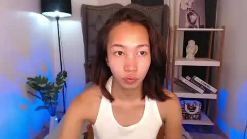 tskitty_girl online show from 09/27/25, 04:39