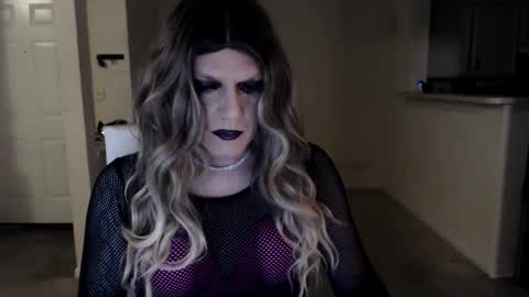 Snapshot of tsmadisonraine chatting on 01/13/25, 04:07 cdmadison online show from 01/13/25, 04:07