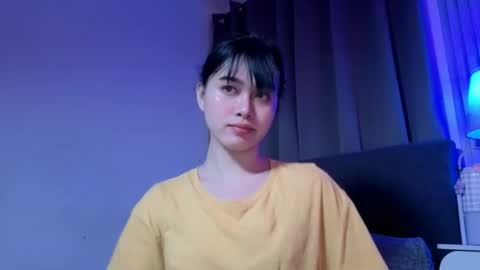 Snapshot of tsnathaliasilvana chatting on 12/01/25, 02:22 Bella Ratbu online show from 12/01/25, 02:22