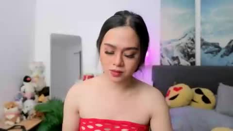 Snapshot of tsnathaliasilvana chatting on 04/10/26, 12:10 Bella Ratbu online show from 04/10/26, 12:10
