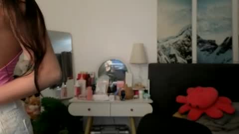 Snapshot of tsnathaliasilvana chatting on 04/24/26, 07:00 Bella Ratbu online show from 04/24/26, 07:00