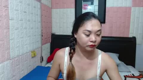 Snapshot of tssimplycutiets chatting on 02/24/26, 10:35 Kirei online show from 02/24/26, 10:35