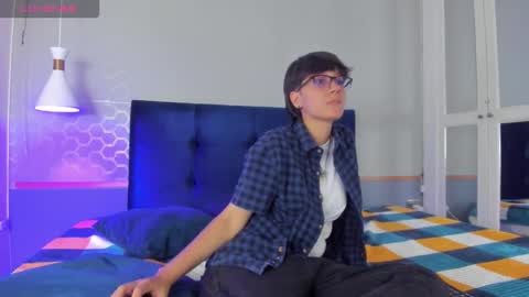 Snapshot of tsuki_maru chatting on 09/10/25, 08:31 Maru online show from 09/10/25, 08:31
