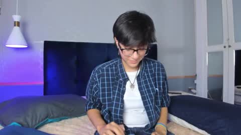 Snapshot of tsuki_maru chatting on 10/01/25, 08:04 Maru online show from 10/01/25, 08:04