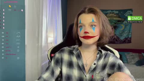 Snapshot of tsukuemi_no_mikoto chatting on 01/29/25, 06:01 Sonya on vacation until online show from 01/29/25, 06:01