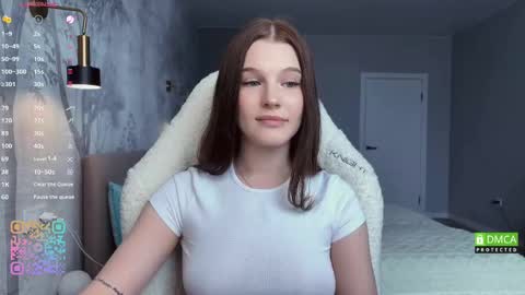 Sonya on vacation until  online show from 05/08/26, 03:12