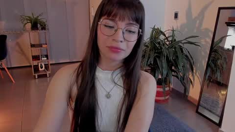 Snapshot of tsukys_spell chatting on 02/06/25, 02:33 Tsuky online show from 02/06/25, 02:33