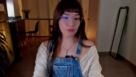 Snapshot of tsukys_spell chatting on 09/27/25, 12:48 Tsuky online show from 09/27/25, 12:48