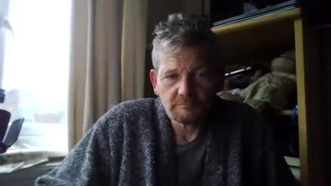 Snapshot of ttb2769 chatting on 12/27/24, 09:17 ttb2769 online show from 12/27/24, 09:17