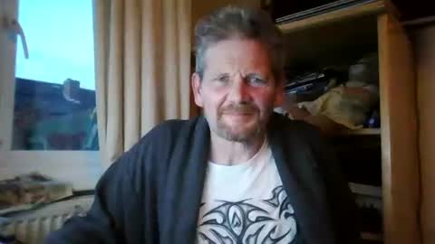 Snapshot of ttb2769 chatting on 01/02/25, 08:06 ttb2769 online show from 01/02/25, 08:06