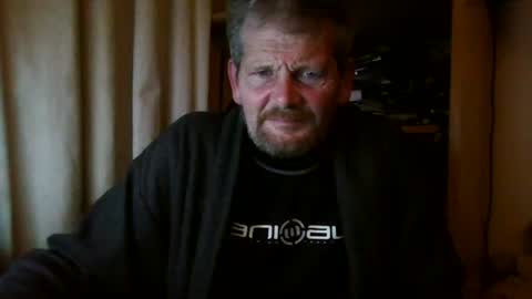 Snapshot of ttb2769 chatting on 01/09/25, 07:10 ttb2769 online show from 01/09/25, 07:10