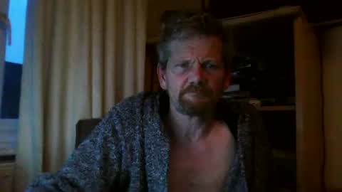 Snapshot of ttb2769 chatting on 01/28/25, 07:43 ttb2769 online show from 01/28/25, 07:43