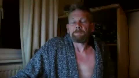 Snapshot of ttb2769 chatting on 02/03/25, 06:02 ttb2769 online show from 02/03/25, 06:02