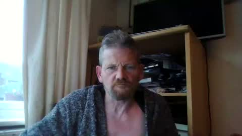 Snapshot of ttb2769 chatting on 02/15/25, 08:11 ttb2769 online show from 02/15/25, 08:11