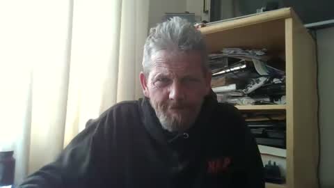 Snapshot of ttb2769 chatting on 03/10/25, 03:30 ttb2769 online show from 03/10/25, 03:30