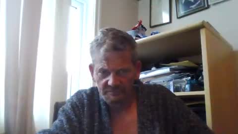 Snapshot of ttb2769 chatting on 09/10/25, 05:51 ttb2769 online show from 09/10/25, 05:51