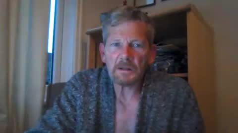 Snapshot of ttb2769 chatting on 09/15/25, 05:29 ttb2769 online show from 09/15/25, 05:29