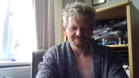 Snapshot of ttb2769 chatting on 10/30/25, 07:54 ttb2769 online show from 10/30/25, 07:54